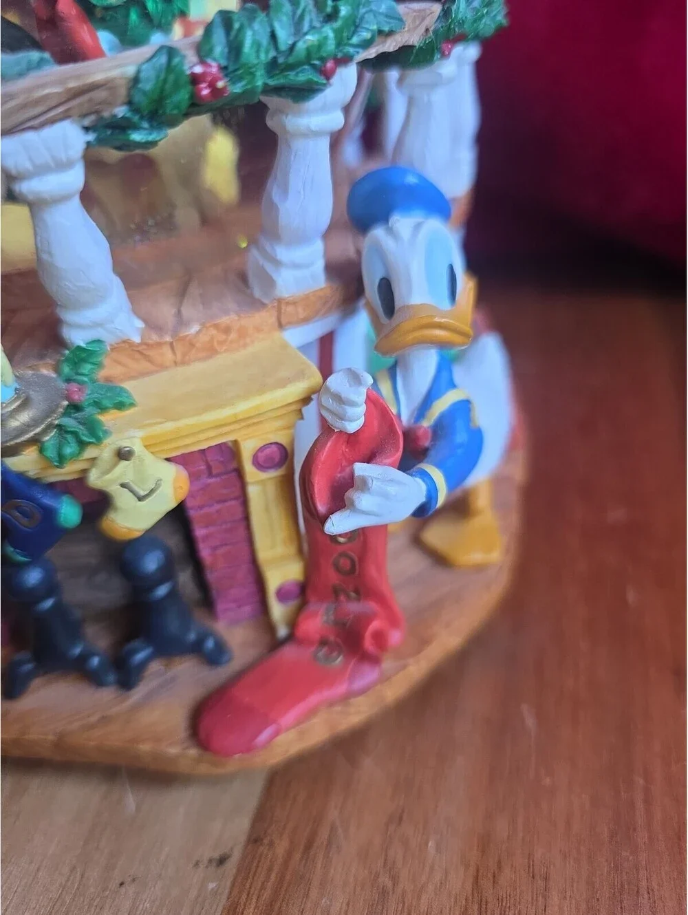 Disney Mickey & Minnie Mouse Plays Santa Claus is Coming To Town Snow Globe Rare